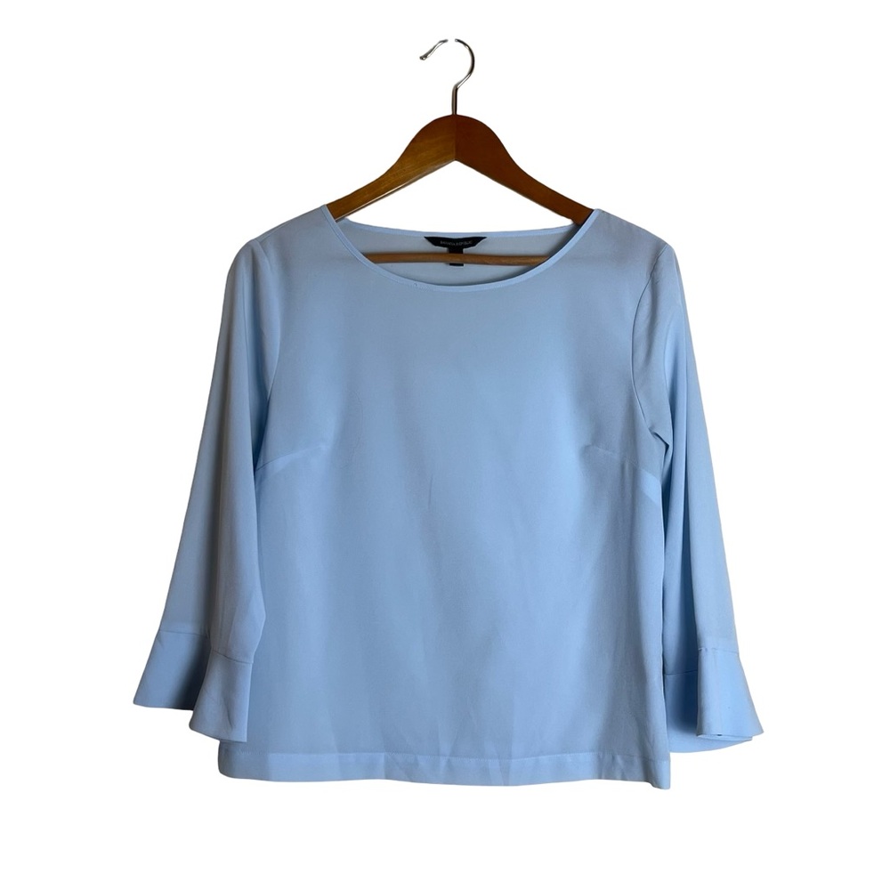 Banana‎ Republic light blue blouse. Size small